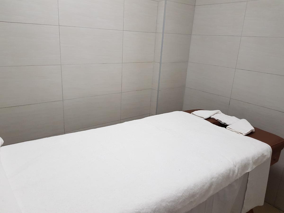 Lymack Suites Nairobi Bagian luar foto